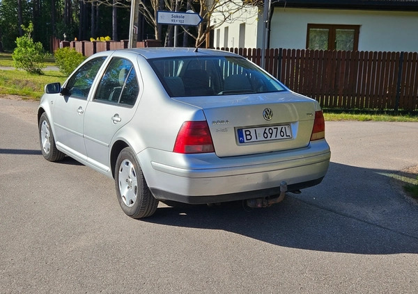 Volkswagen Bora cena 7900 przebieg: 289000, rok produkcji 2003 z Białystok małe 106